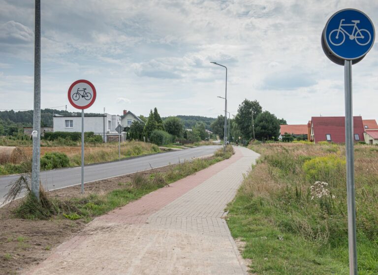 Przebudowa drogi gminnej w miejscowosci Skwierzynka 8
