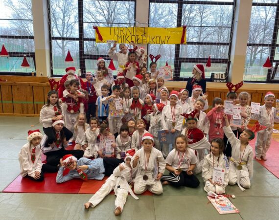 XXV Mikołajkowy Turniej mini SUMO i mini JUDO 107