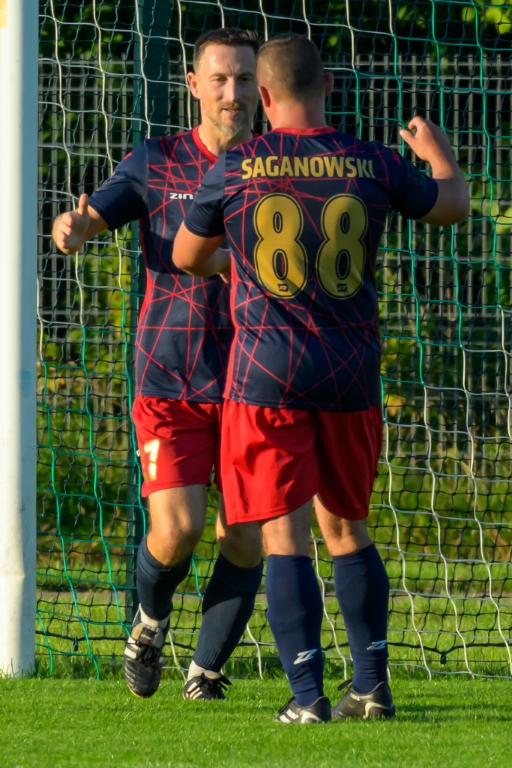 Stowarzyszenia Victoria Sianów z Polonią Płoty Old Boys w Sianowie 10