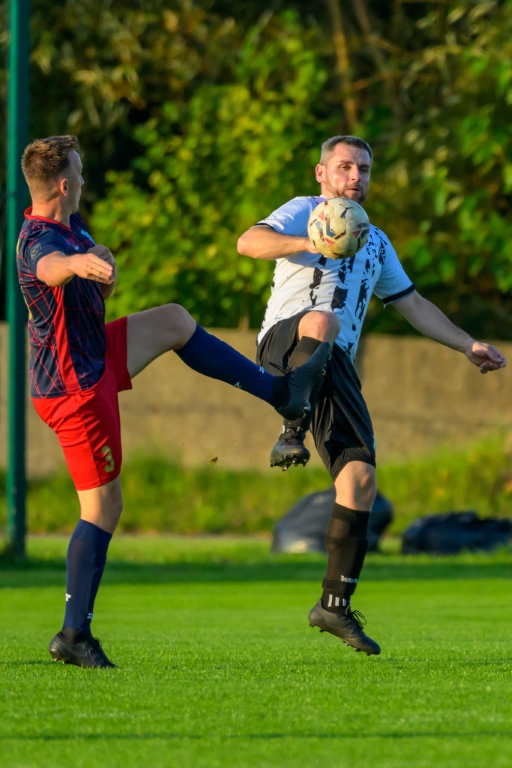 Stowarzyszenia Victoria Sianów z Polonią Płoty Old Boys w Sianowie 3