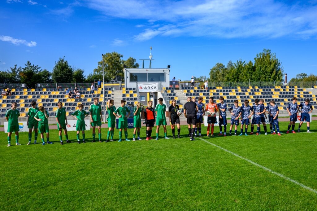 juniorzy młodsi Victorii z Żakami II Szczecin w Sianowie 10